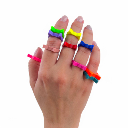 Игрушки в капсулах 34х30 мм  Колечки с ушками  250 шт/уп