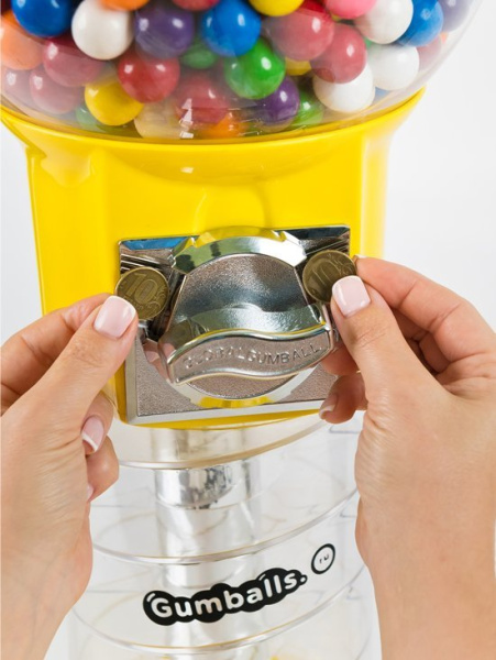 Торговый механический автомат Омега Желтый