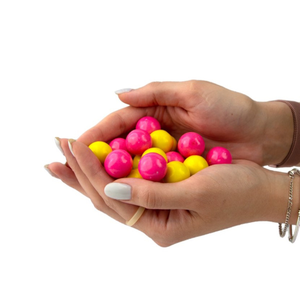 RUSGUM Клубничный банан 22 мм. 8*200 штук