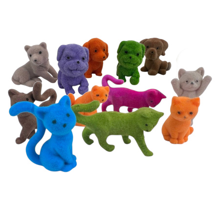 Игрушки в капсулах 45 мм Кошки против Собак 100 шт/уп