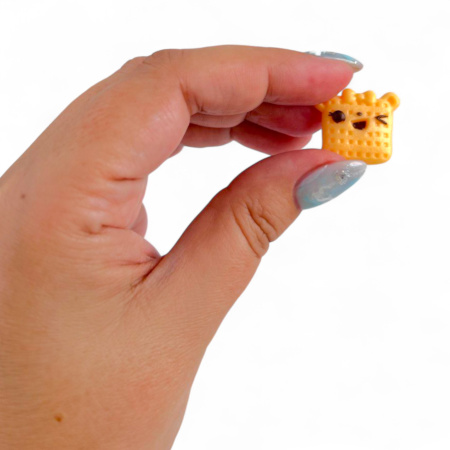 Игрушки Фигурки микс, флоу-пак, 500 шт